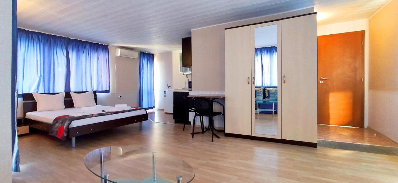 Sineva Guest House Равда Екстериор снимка