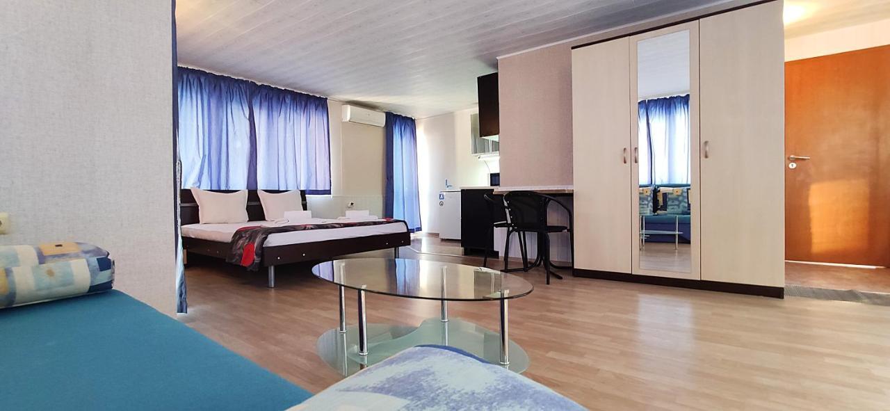 Sineva Guest House Равда Екстериор снимка