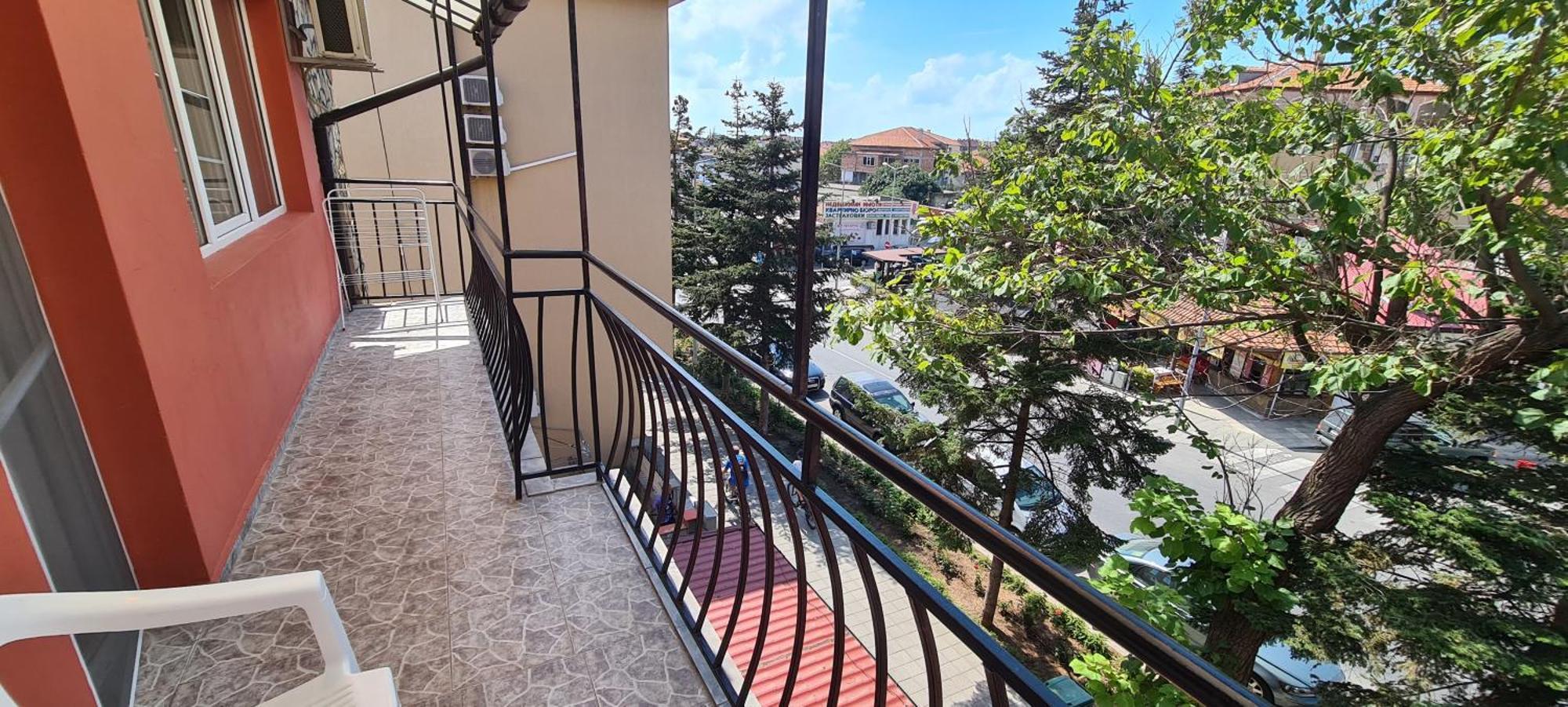 Sineva Guest House Равда Екстериор снимка