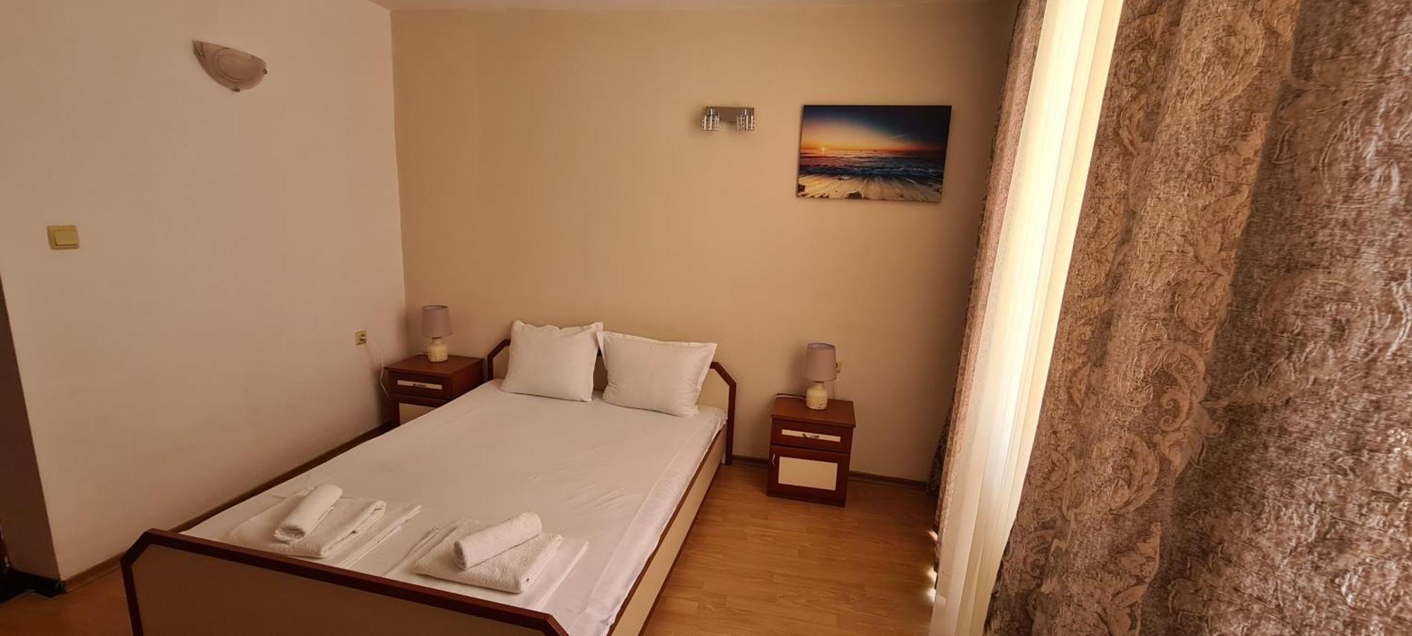 Sineva Guest House Равда Екстериор снимка